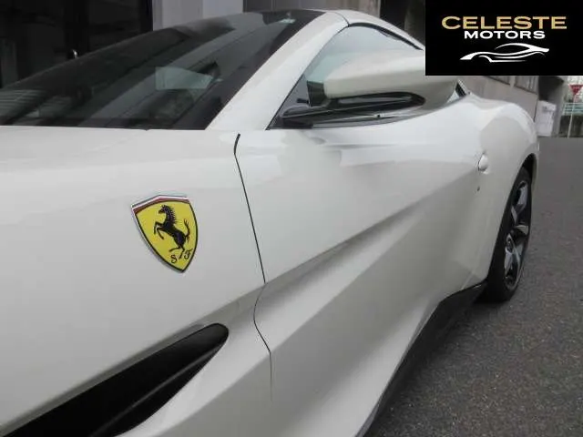 FERRARI Portofino M 2023 — photo 6 sur 8