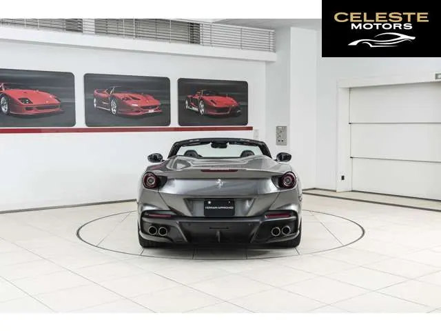 FERRARI Portofino M 2021 — photo 3 sur 8