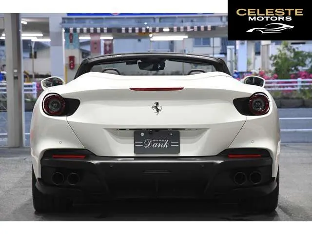 FERRARI Portofino M 2022 — photo 2 sur 8