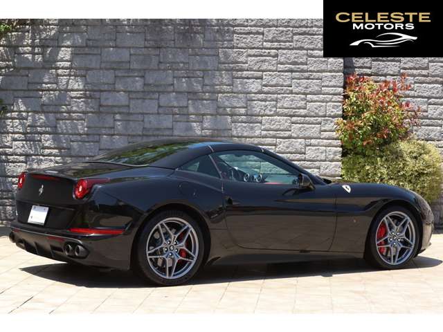 FERRARI California T 2017 — photo 2 sur 8