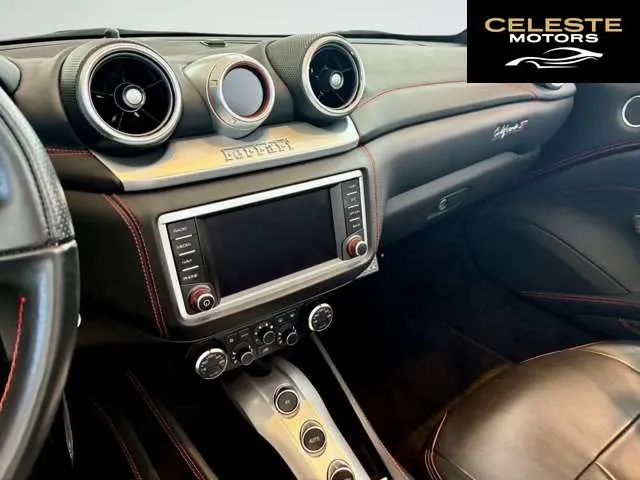 FERRARI California T 2015 — photo 2 sur 8