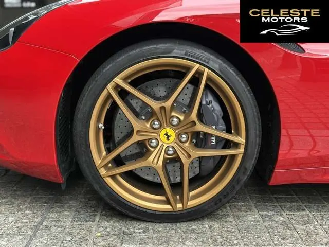 FERRARI California T 2018 — photo 5 sur 8