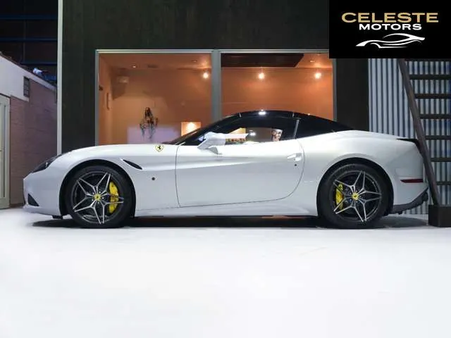 FERRARI California T 2017 — photo 6 sur 8