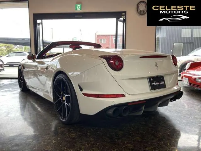 FERRARI California T 2015 — photo 4 sur 8