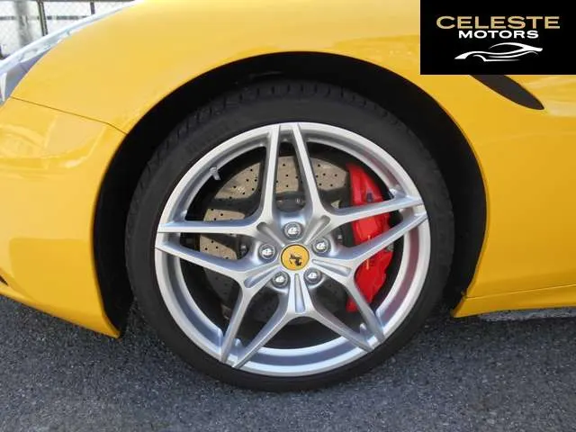 FERRARI California T 2016 — photo 5 sur 8