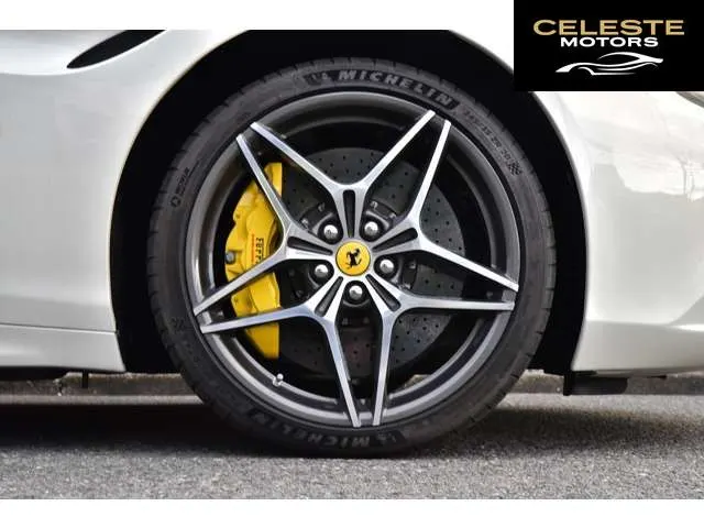 FERRARI California T 2015 — photo 6 sur 8