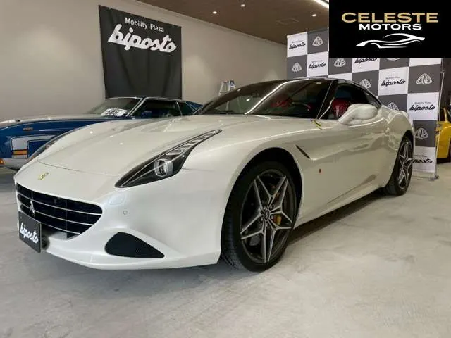 FERRARI California T 2015 — photo 1 sur 8