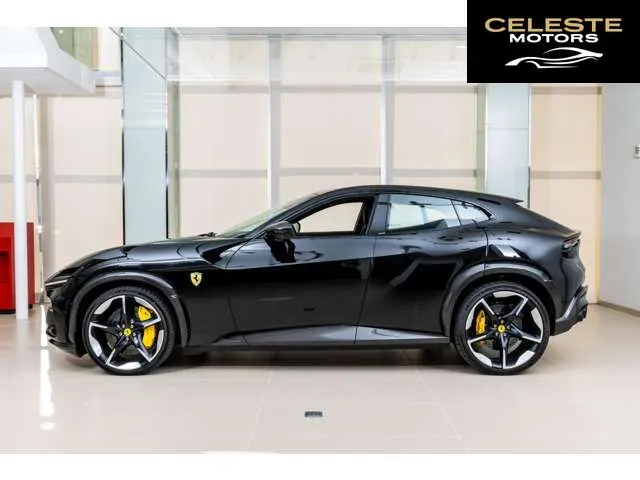 FERRARI Purosangue 2025 — photo 7 sur 8