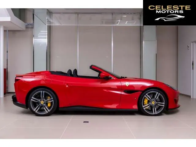 FERRARI Portofino 2020 — photo 3 sur 8