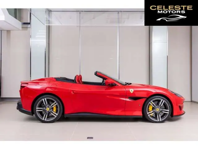 FERRARI Portofino 2019 — photo 3 sur 8