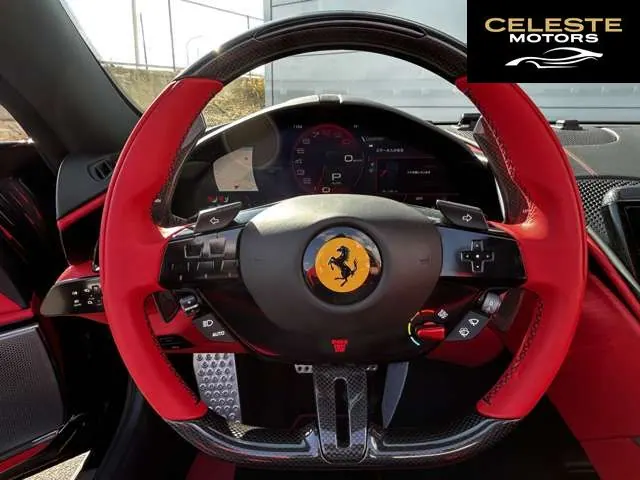 FERRARI Roma Spider 2025 — photo 5 sur 8