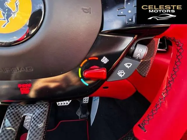 FERRARI Roma Spider 2025 — photo 6 sur 8