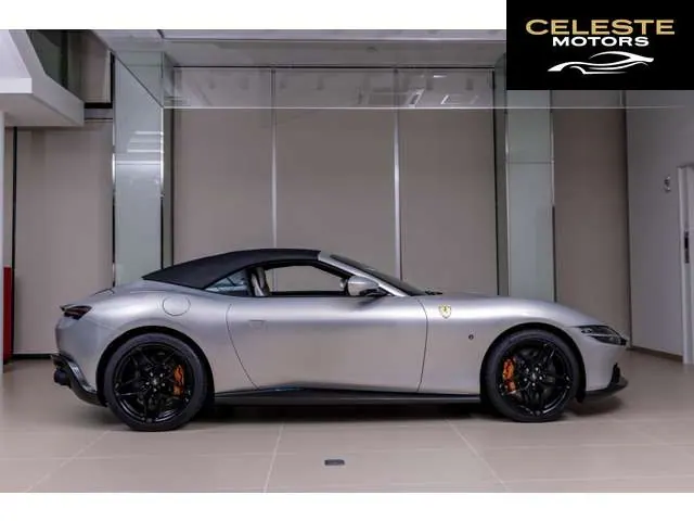 FERRARI Roma Spider 2024 — photo 4 sur 8