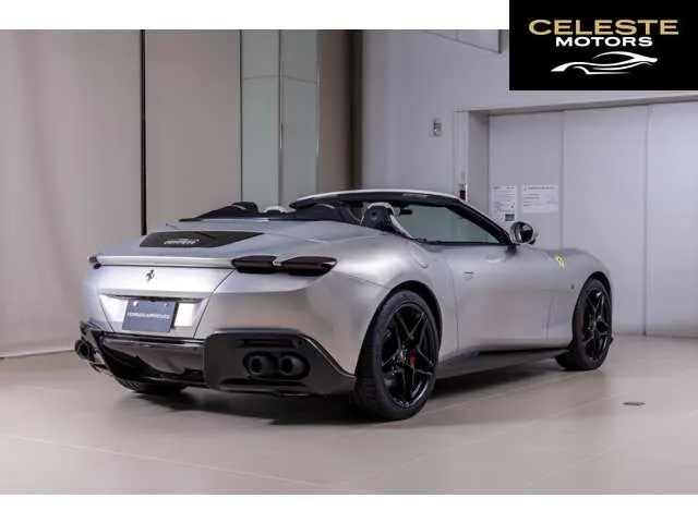 FERRARI Roma Spider 2024 — photo 5 sur 8