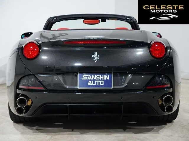 FERRARI California 2010 — photo 3 sur 8