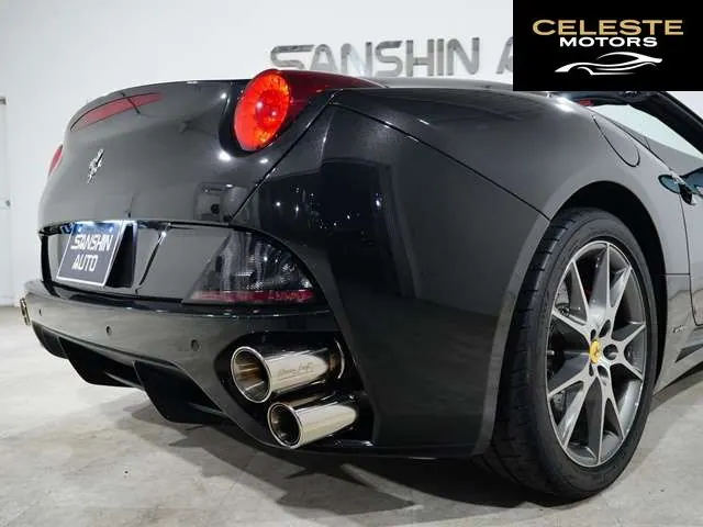 FERRARI California 2010 — photo 4 sur 8
