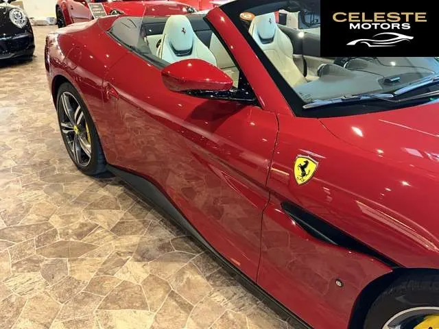 FERRARI Portofino 2020 — photo 8 sur 8