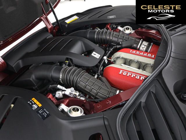 FERRARI Purosangue 2024 — photo 6 sur 8