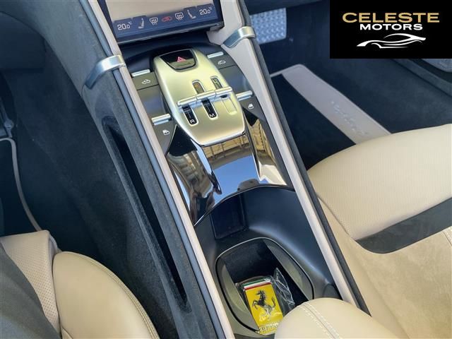 FERRARI Roma Spider 2025 — photo 3 sur 8