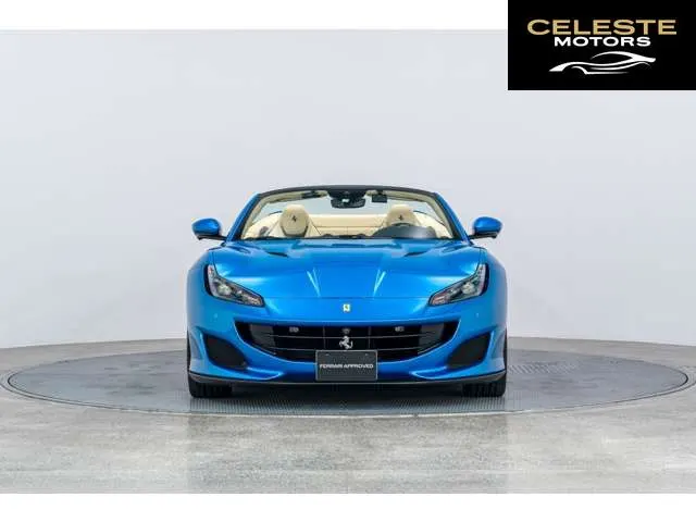 FERRARI Portofino 2019 — photo 2 sur 8