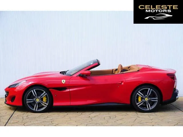 FERRARI Portofino 2020 — photo 7 sur 8