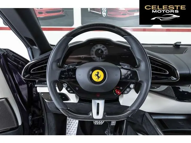 FERRARI Purosangue 2024 — photo 4 sur 8