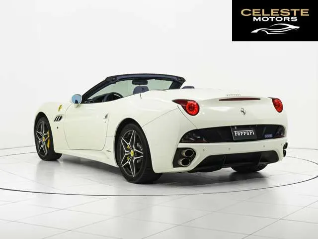 FERRARI California 2011 — photo 3 sur 8