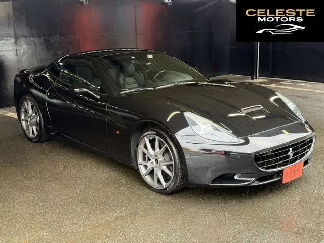 FERRARI California 2009 — photo 8 sur 8