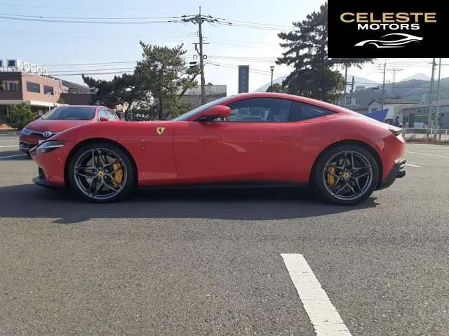 FERRARI Roma 2021 — photo 2 sur 8