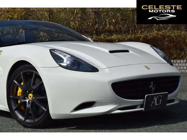 FERRARI California 2011 — photo 3 sur 8