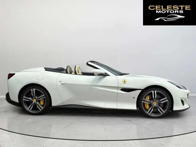 FERRARI Portofino 2019 — photo 2 sur 8