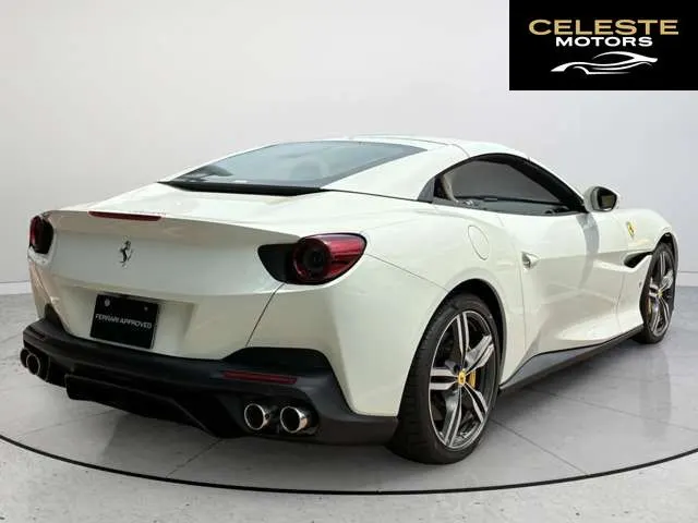 FERRARI Portofino 2019 — photo 3 sur 8