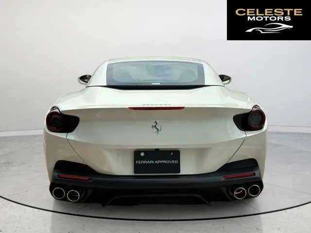 FERRARI Portofino 2019 — photo 4 sur 8