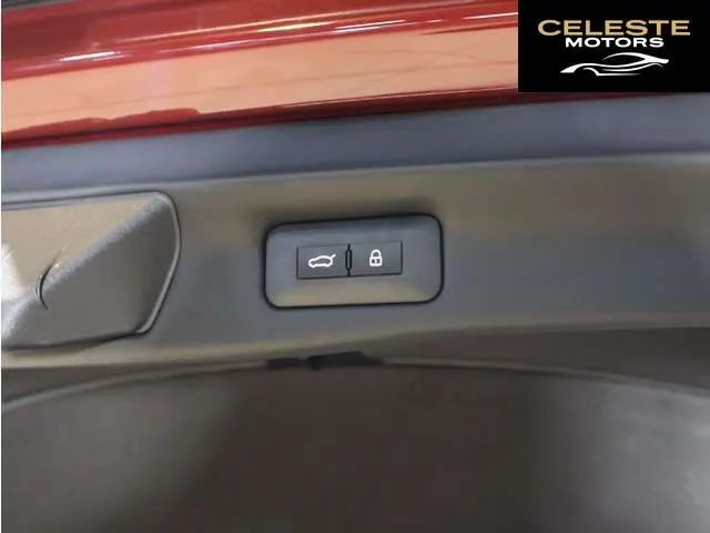 FERRARI Purosangue 2024 — photo 5 sur 8