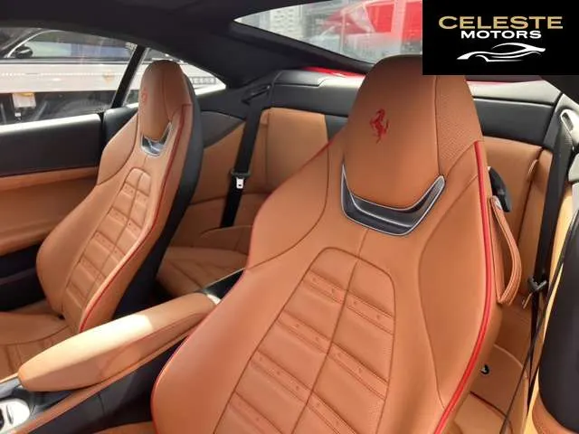 FERRARI Portofino 2020 — photo 8 sur 8
