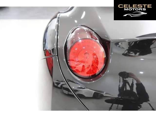 FERRARI California 2009 — photo 6 sur 8