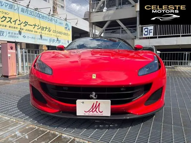 FERRARI Portofino 2018 — photo 2 sur 8