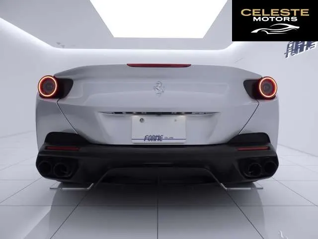 FERRARI Portofino 2019 — photo 5 sur 8