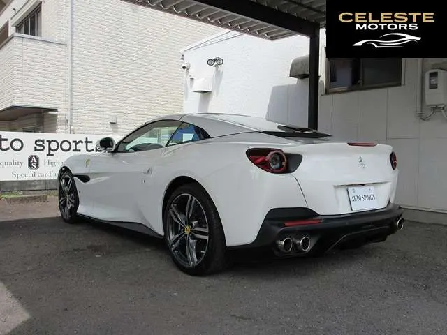 FERRARI Portofino 2020 — photo 2 sur 8