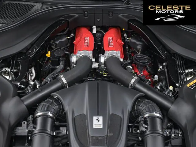FERRARI Roma Spider 2025 — photo 6 sur 8