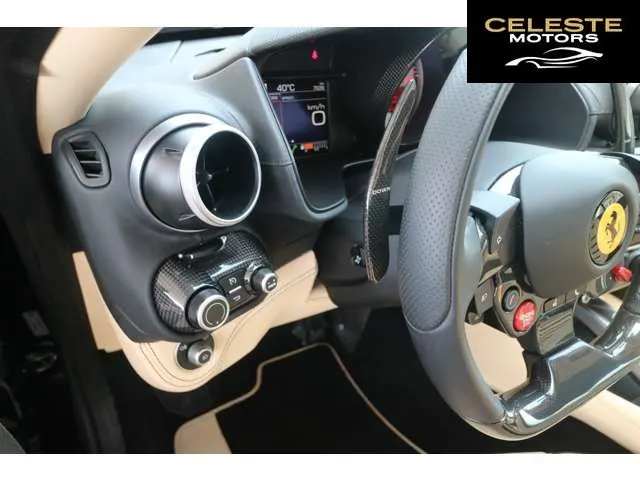 FERRARI Portofino 2019 — photo 8 sur 8