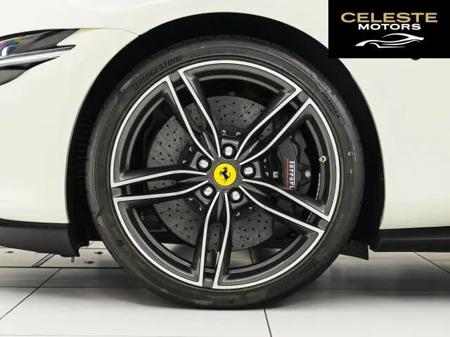 FERRARI Roma Spider 2025 — photo 5 sur 8