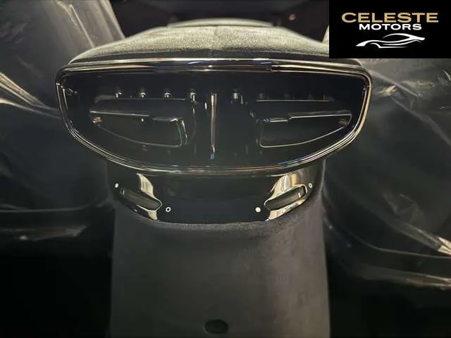 FERRARI Purosangue 2025 — photo 5 sur 8