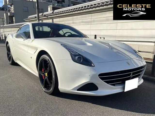 FERRARI California 2015 — photo 2 sur 8