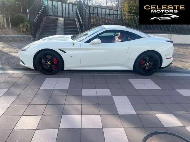 FERRARI California 2015 — photo 8 sur 8