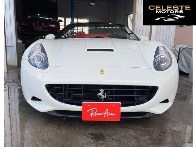 FERRARI California 2010 — photo 1 sur 8
