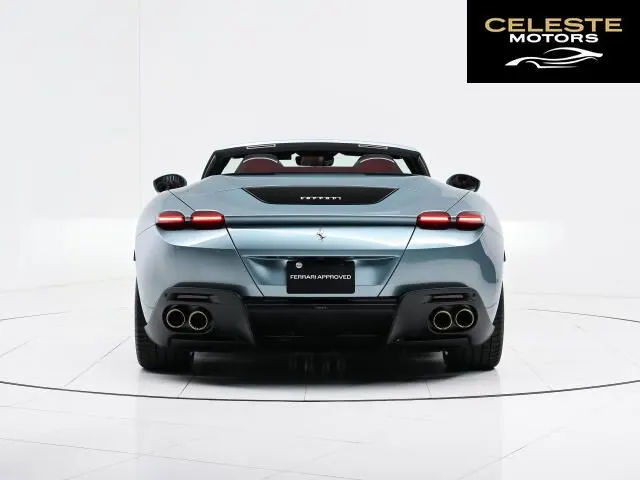 FERRARI Roma Spider 2024 — photo 2 sur 8
