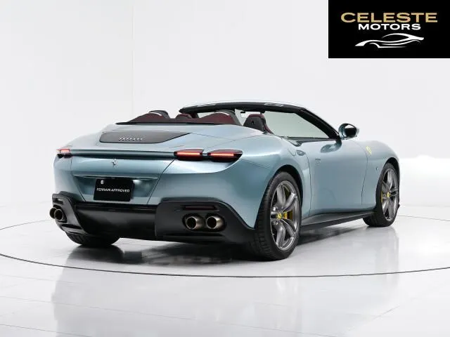FERRARI Roma Spider 2024 — photo 5 sur 8