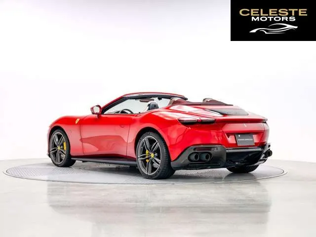 FERRARI Roma Spider 2024 — photo 6 sur 8