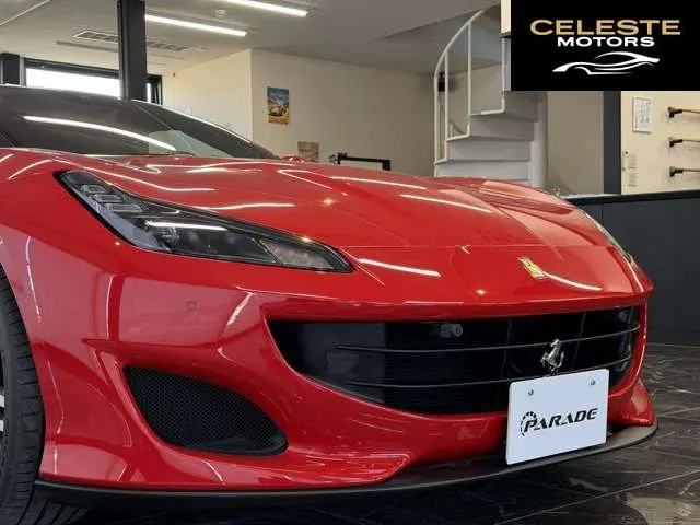 FERRARI Portofino 2021 — photo 3 sur 8
